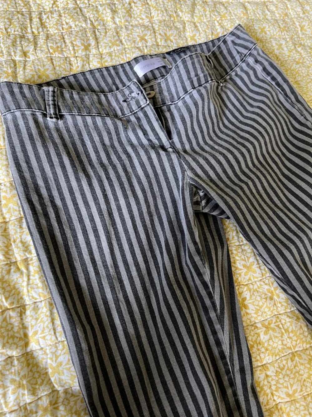Vintage Bershka Gray and Black Vertical-Stripe Trousers